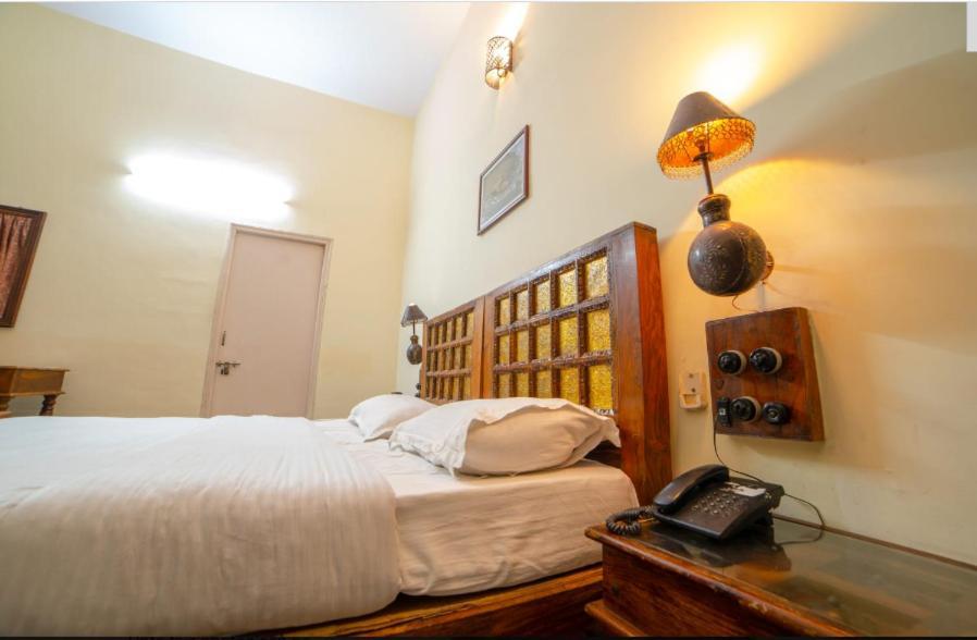 Sisodia Hotel & Resorts Τζοντχπούρ Εξωτερικό φωτογραφία